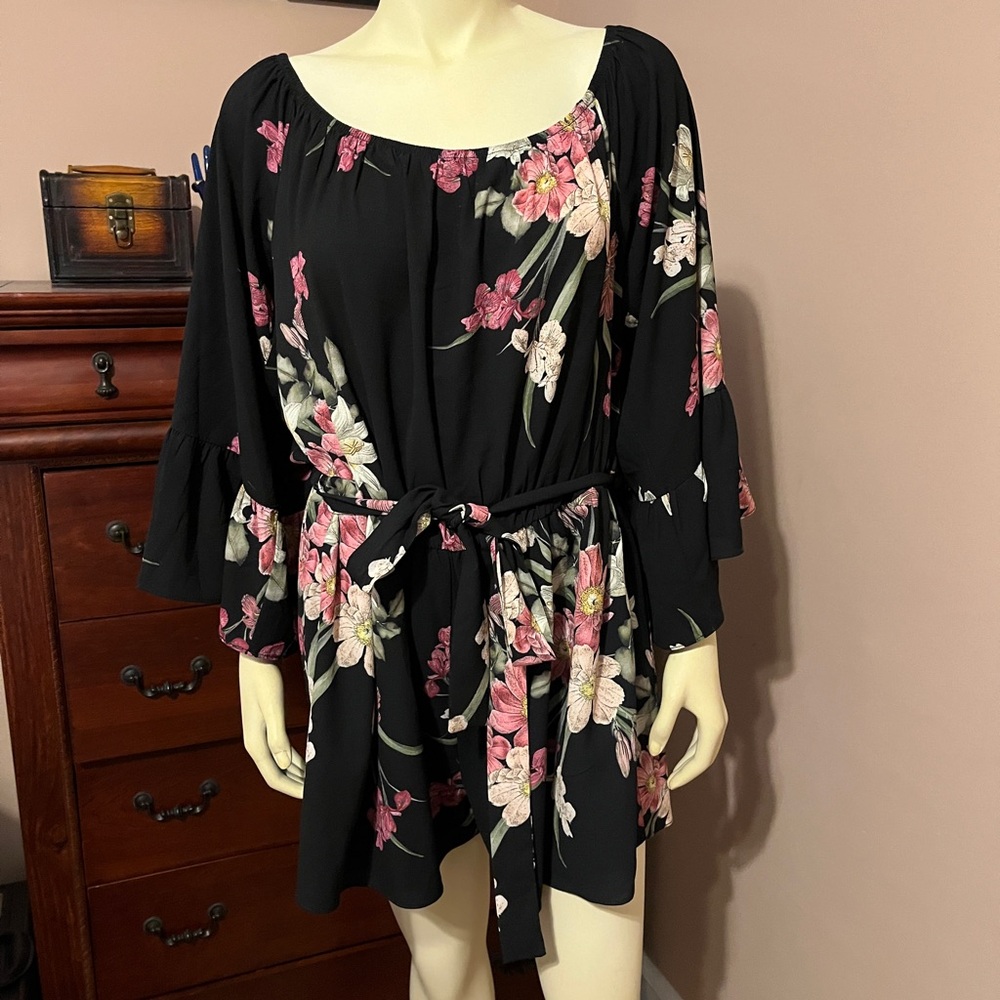 Floral print romper